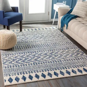 Elaziz 2' x 3' Rug