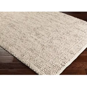 Avera 2' x 3' Rug