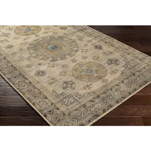 Smyrna 9' x 12' Rug