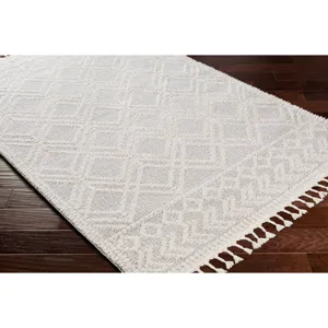 Valencia 5'3" x 7' Rug