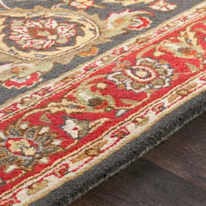 Middleton 2'3" x 14' Rug