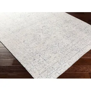 Bella 2' x 3' Rug