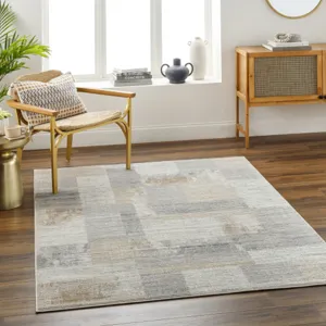 Alamo 7'10" x 10' Rug