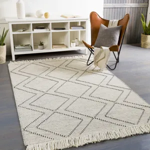 Uttar 5' x 7'6" Rug