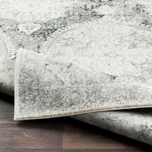Harput 6'7" x 9' Rug