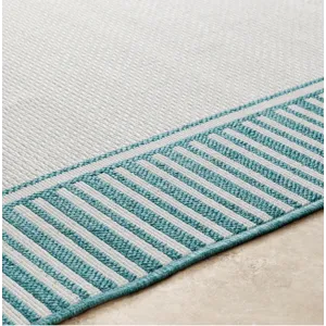 Alfresco 2'5" x 4'5" Rug
