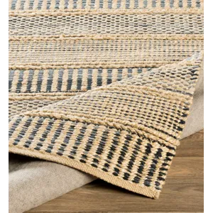 Aria 10' x 14' Rug