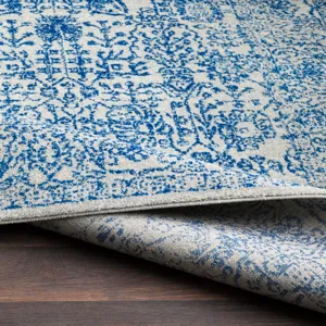 Harput 6'7" x 9' Rug