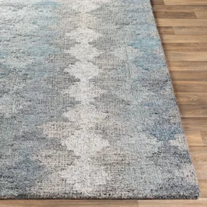 Montclair 2' x 3' Rug