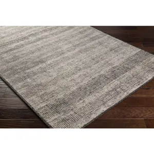 Tunus 4' x 6' Rug