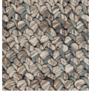 Avera 2' x 3' Rug