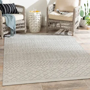 Veranda 2' x 2'11" Rug