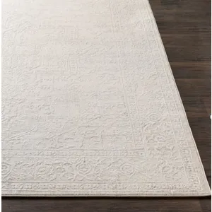 Aisha 7'10" x 10'3" Rug