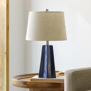 Stellan Lamp