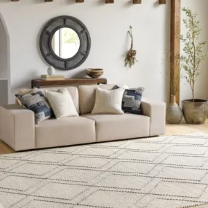 Uttar 8'10" x 12' Rug