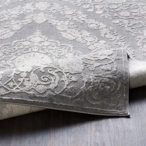 Tibetan 6'7" x 9'6" Rug