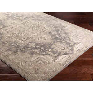 Ayasofya 7'6" x 9'5" Rug