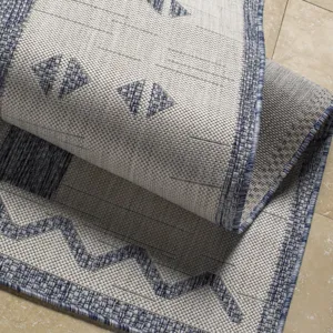 Tuareg 7'10" x 10' Rug