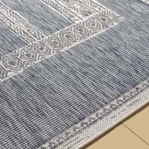 Tuareg 6'7" x 9' Rug