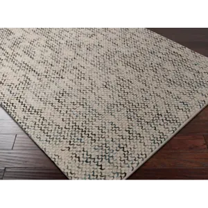 Avera 2' x 3' Rug