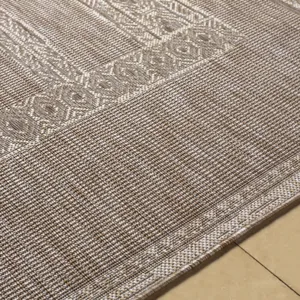 Tuareg 6'7" x 9' Rug