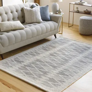Scandi 8' x 10' Rug