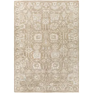 Royal 4' x 6' Rug