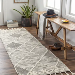 Norwood 2'6" x 8' Rug