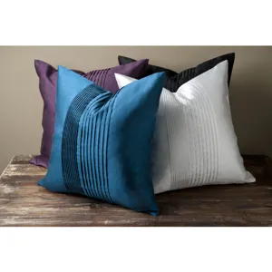 Solid Pleated Pillow Cover