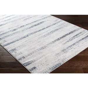 Lustro 5'2" x 7' Rug