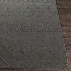 Taraash 2'6" x 8' Rug