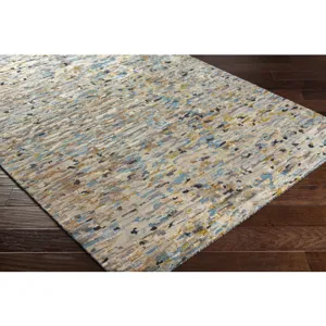 Seda 2' x 3' Rug
