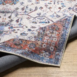 Tahmis 6'7" x 9' Rug