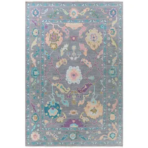 Ushak 8' x 10' Rug