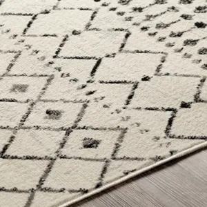 Pisa 7'10" Square Rug