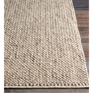 Avera 2' x 3' Rug