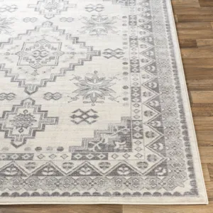 Roma 6'7" x 9' Rug