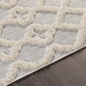 Toledo 6'7" x 9' Rug