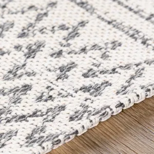 La casa 2'2" x 3'9" Rug