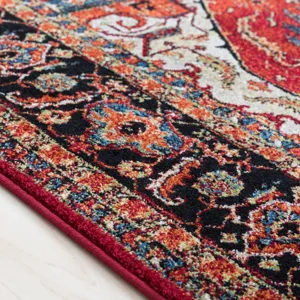 Serapi 6'7" x 9'6" Rug