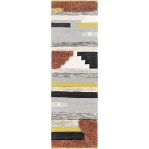 Yuva 2'6" x 8' Rug