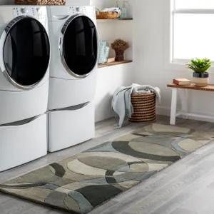 Forum 3' x 12' Rug