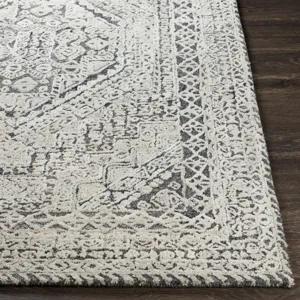 Vancouver 8'10" x 12' Rug