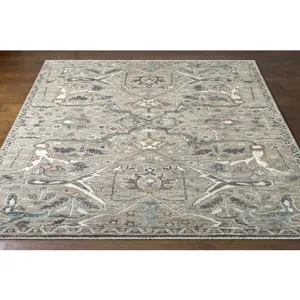 Palais 10' x 14' Rug