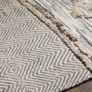 Quenby 2' x 3' Rug