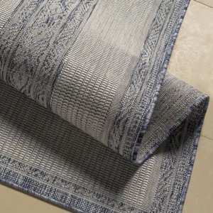Tuareg 7'10" x 10' Rug