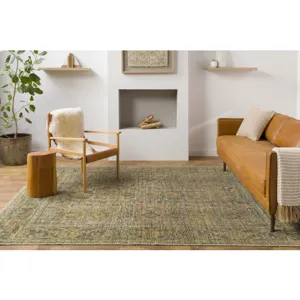 Reign 6' x 9' Rug