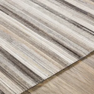 Zander 2' x 3' Rug