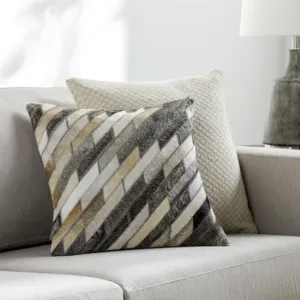 Lycaon Pillow Kit