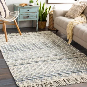 Farmhouse Tassels 8' x 10' Rug